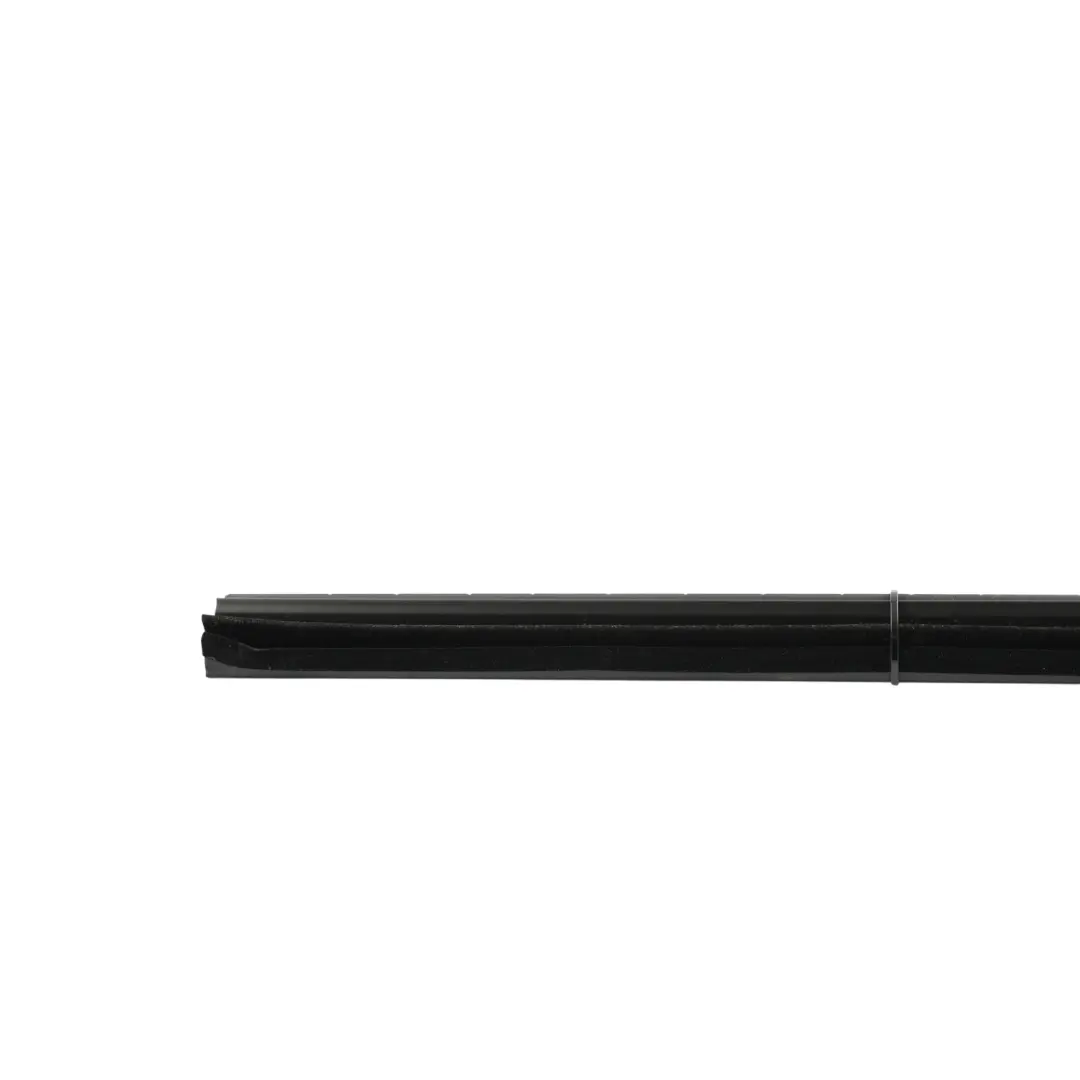 MK3 Türdichtung Zierleiste Innen Hinten Links 5E9839477 für Skoda Octavia mit Teilenummer 5E5839479 Skoda Octavia MK3 Türdichtung Zierleiste Innen Hinten Links 5E9839477 - SKU 5E5839479 - Teilenummer 5E5839479