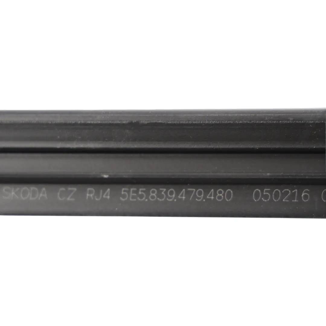 Skoda Octavia Mk3 Rear Door Weatherstrip Trim Moulding Inner Right O/S - SKU 5E5839480 - Part number 5E5839480