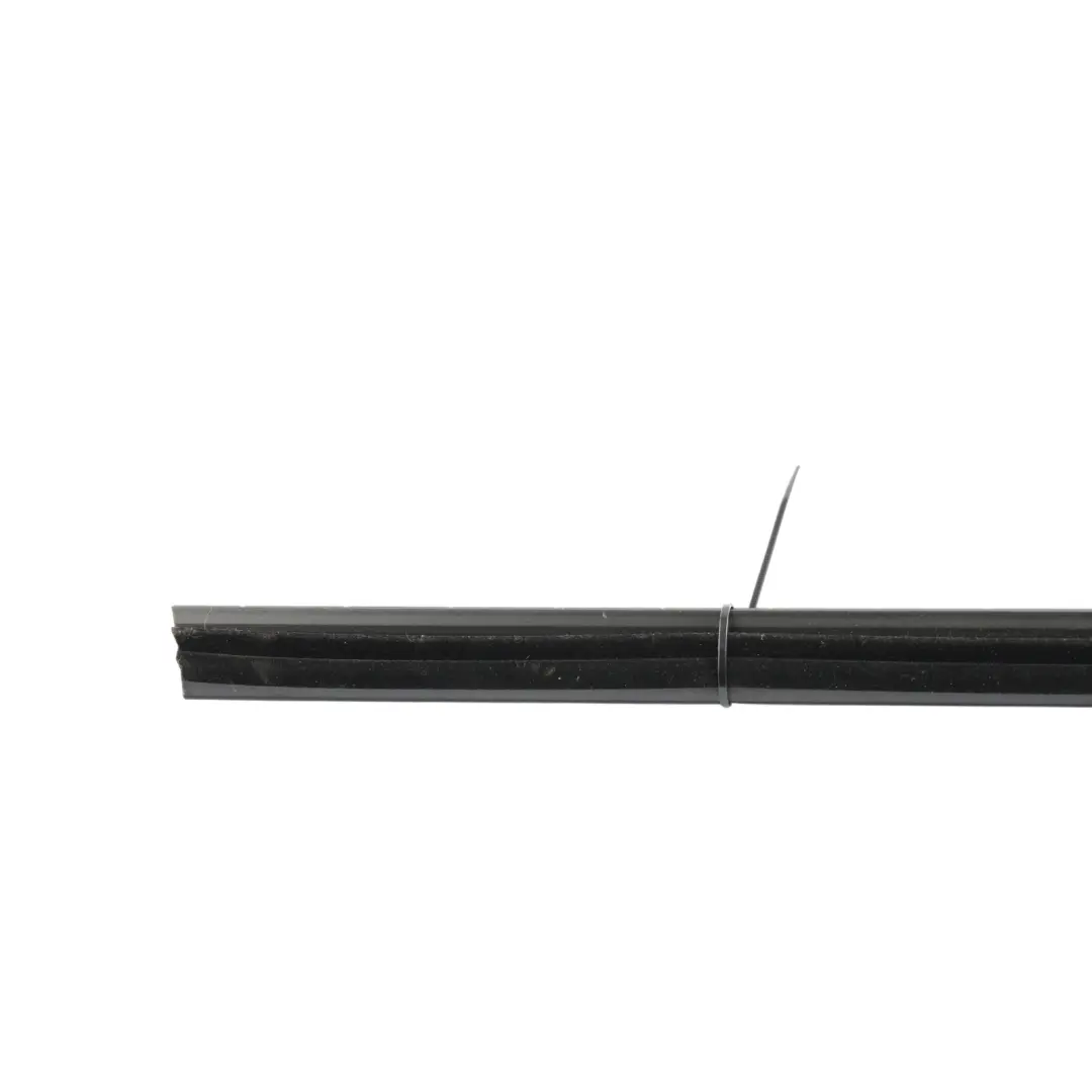 Skoda Octavia Mk3 Rear Door Weatherstrip Trim Moulding Inner Right O/S - SKU 5E5839480 - Part number 5E5839480