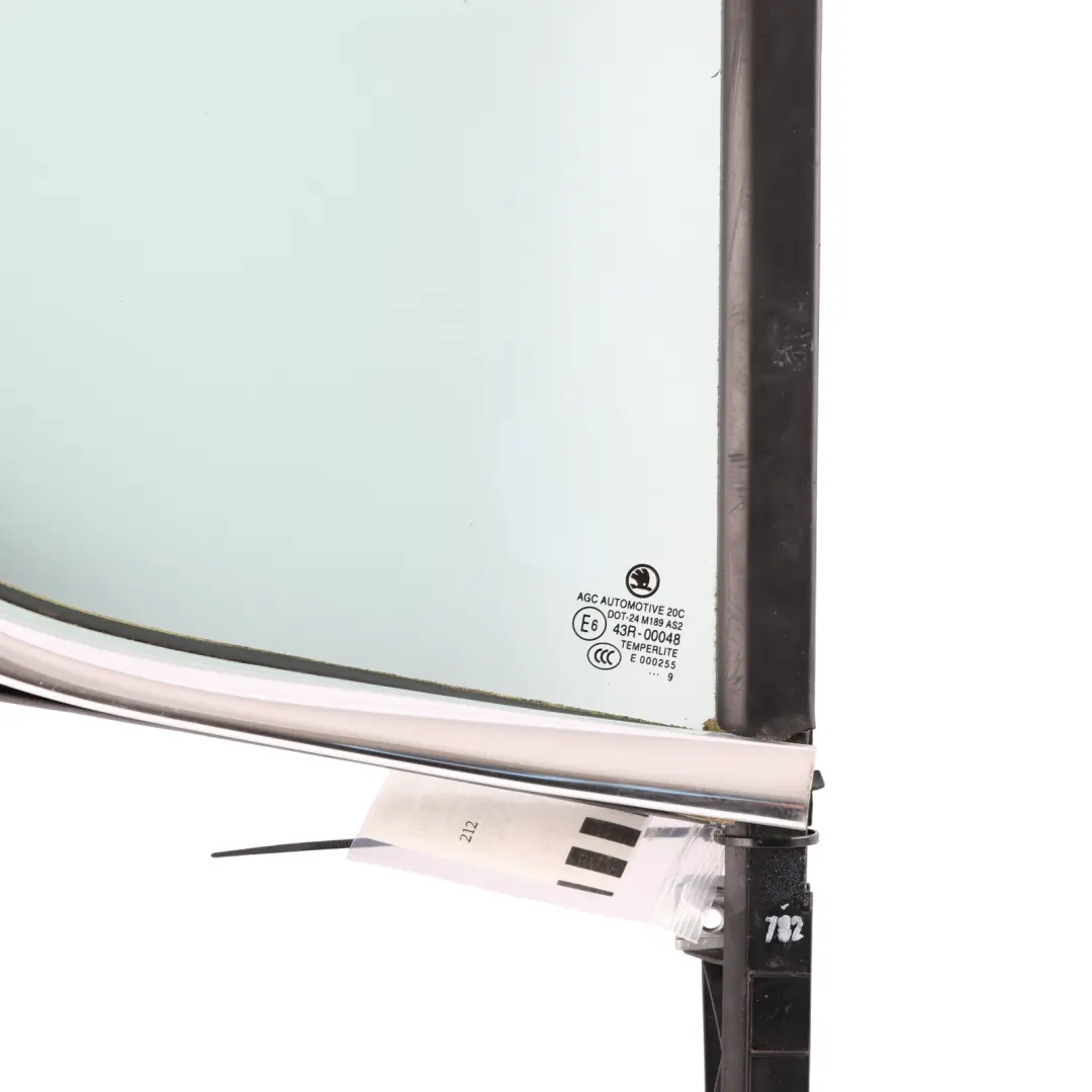 Mk3 Saloon Rear Door Quarter Window Glass Right O/S AS2 to Skoda Octavia with Part number 5E5845214T Skoda Octavia Mk3 Saloon Rear Door Quarter Window Glass Right O/S AS2 - SKU 5E5845214T - Part number 5E5845214T