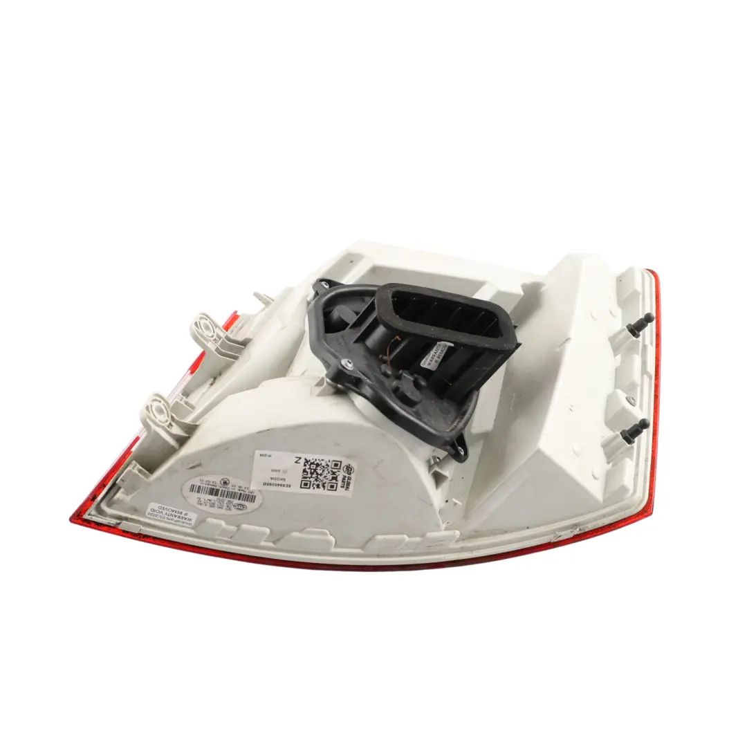 Skoda Octavia Mk3 Saloon Rear Tail Light Lamp Left N/S - SKU 5E5945095B - Part number 5E5945095B