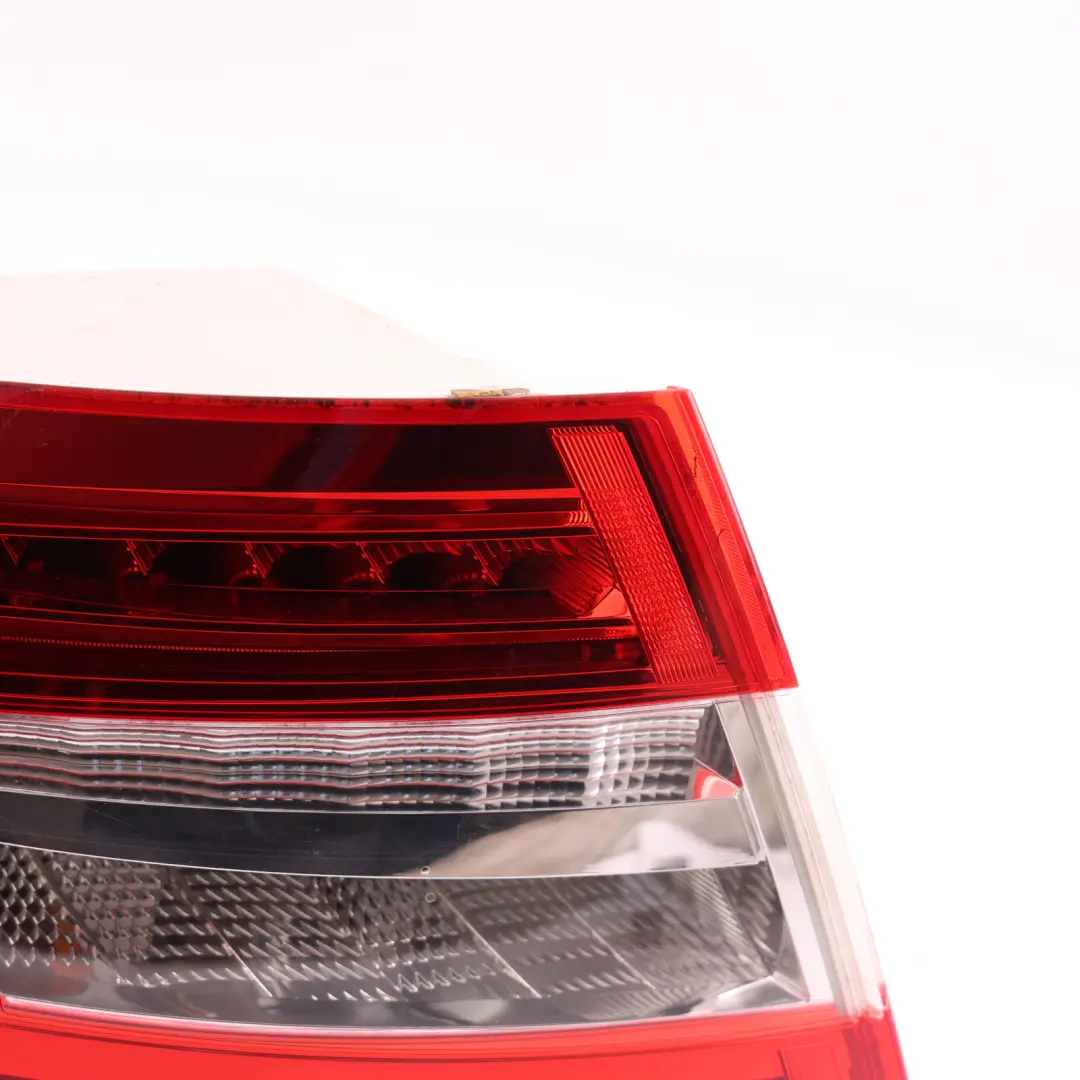 Mk3 Saloon Rear Tail Light Lamp Left N/S to Skoda Octavia with Part number 5E5945095B Skoda Octavia Mk3 Saloon Rear Tail Light Lamp Left N/S - SKU 5E5945095B - Part number 5E5945095B