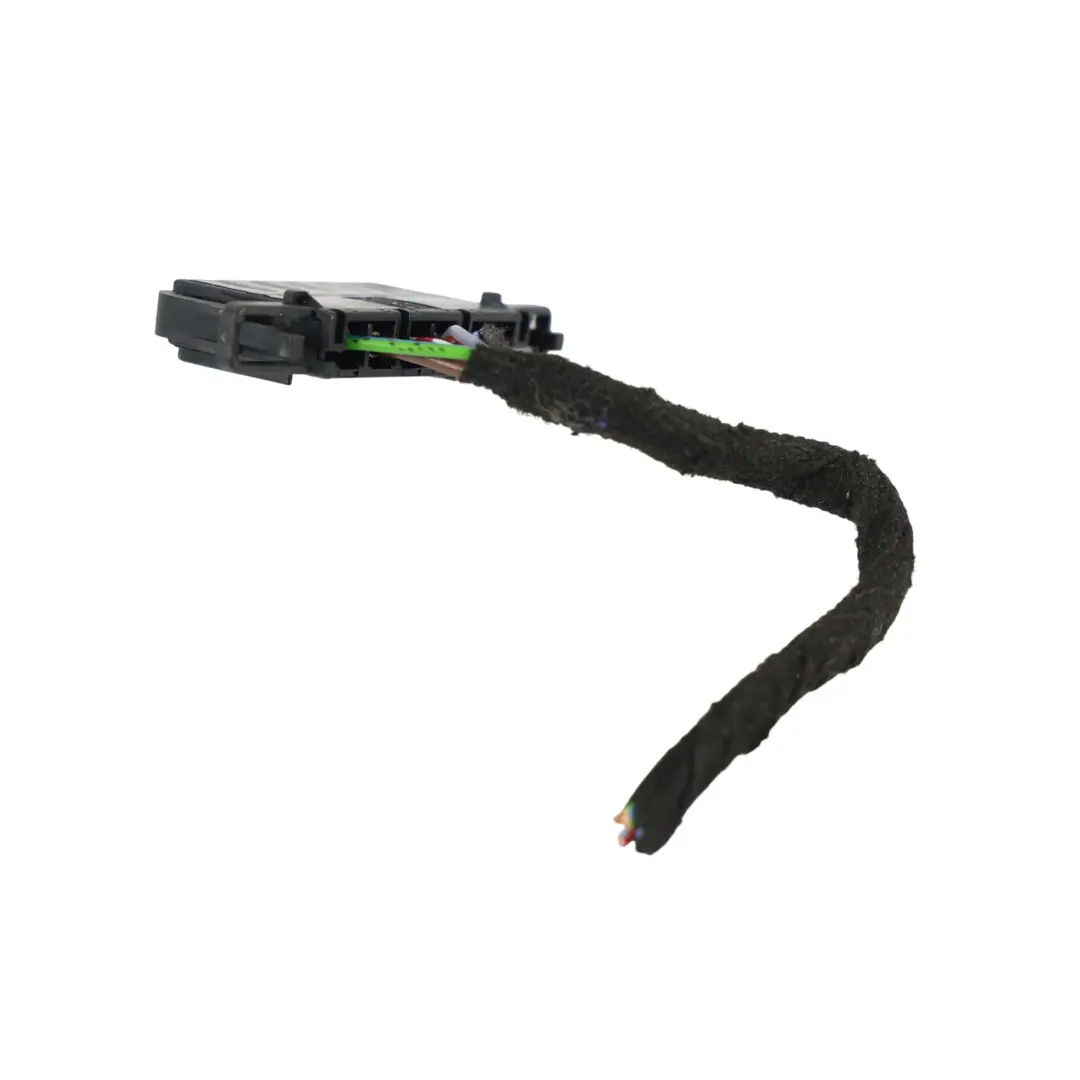 Heck Rücklicht Kabelbaum Adapter Rechts für Skoda Octavia 5E Limousine mit Teilenummer 5E5945096B Skoda Octavia 5E Limousine Heck Rücklicht Kabelbaum Adapter Rechts - SKU 5E5945096B-1 - Teilenummer 5E5945096B