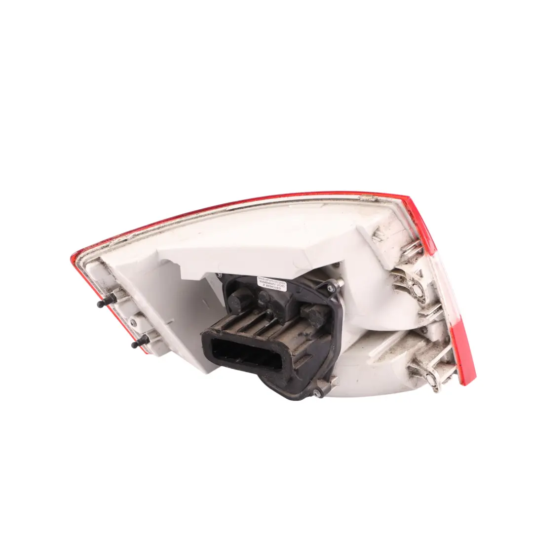 Skoda Octavia Mk3 Saloon Rear Tail Light Lamp Right O/S - SKU 5E5945096B - Part number 5E5945096B