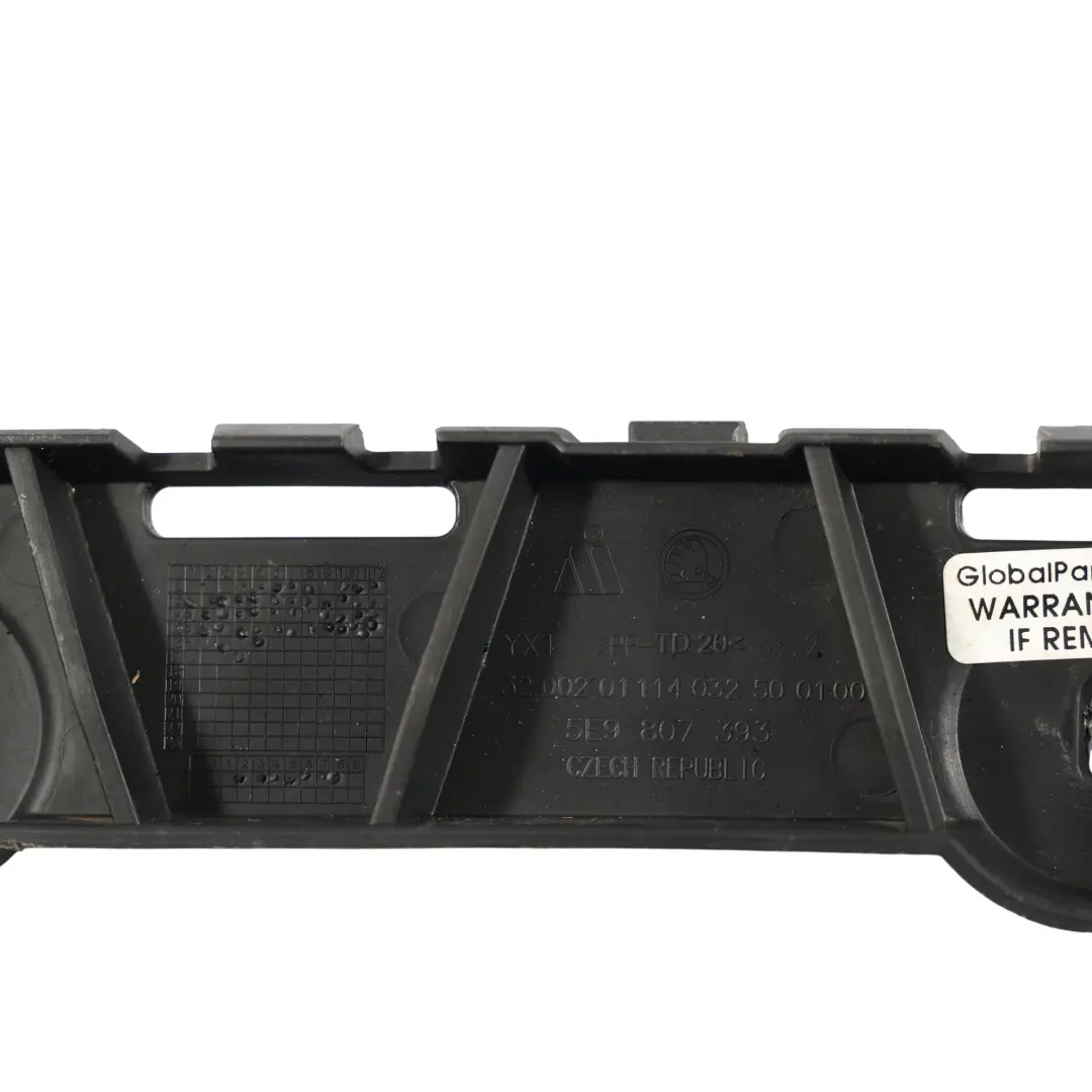 Skoda Octavia 5E Soporte Montaje Paragolpes Trasero Izquierdo - SKU 5E9807393 - Número de pieza 5E9807393