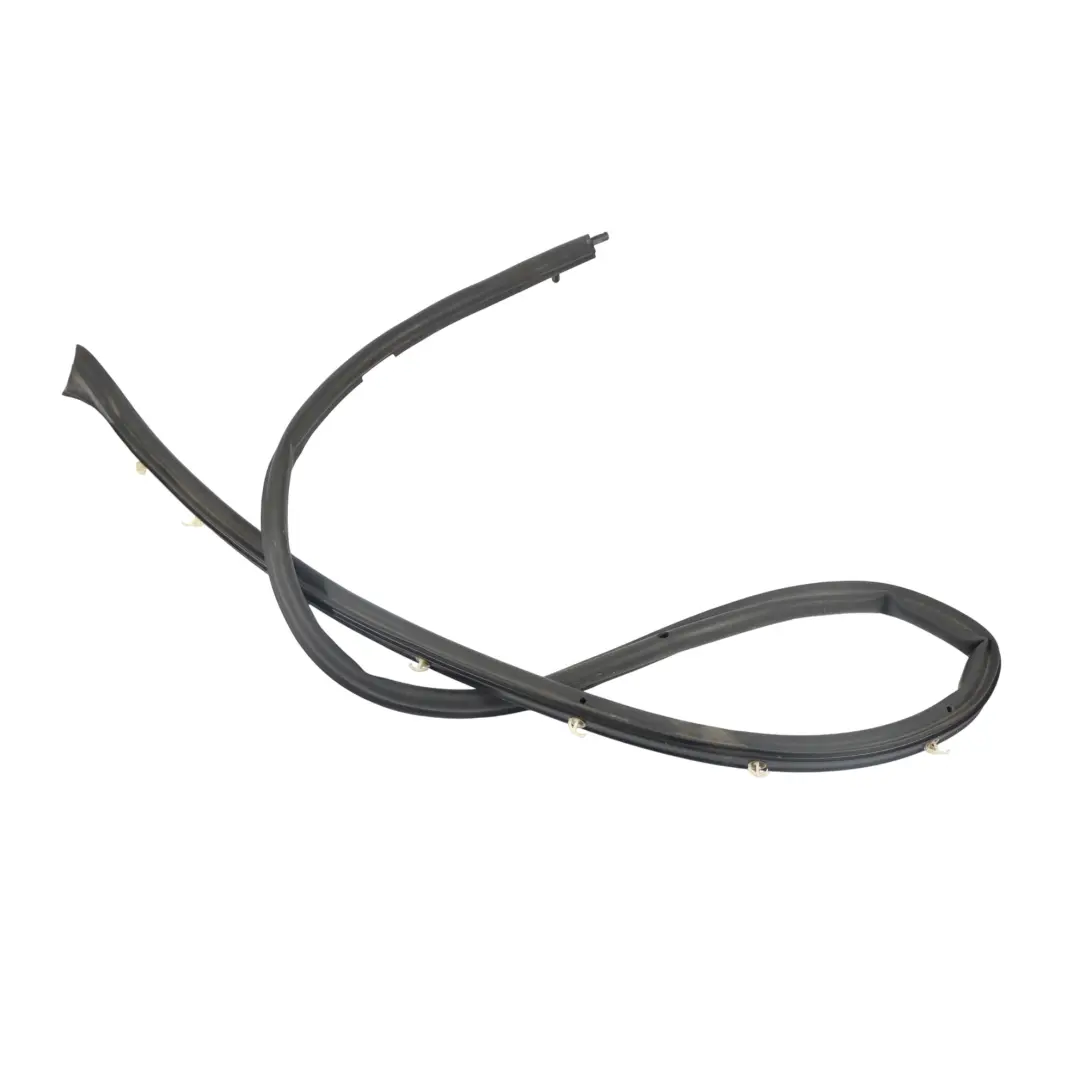 Joint Porte Caoutchouc Arrière Gauche pour Skoda Octavia 5E Kombi à propos du numéro de pièce 5E9839697D Skoda Octavia 5E Kombi Joint Porte Caoutchouc Arrière Gauche - SKU 5E9839697D - Numéro de pièce 5E9839697D