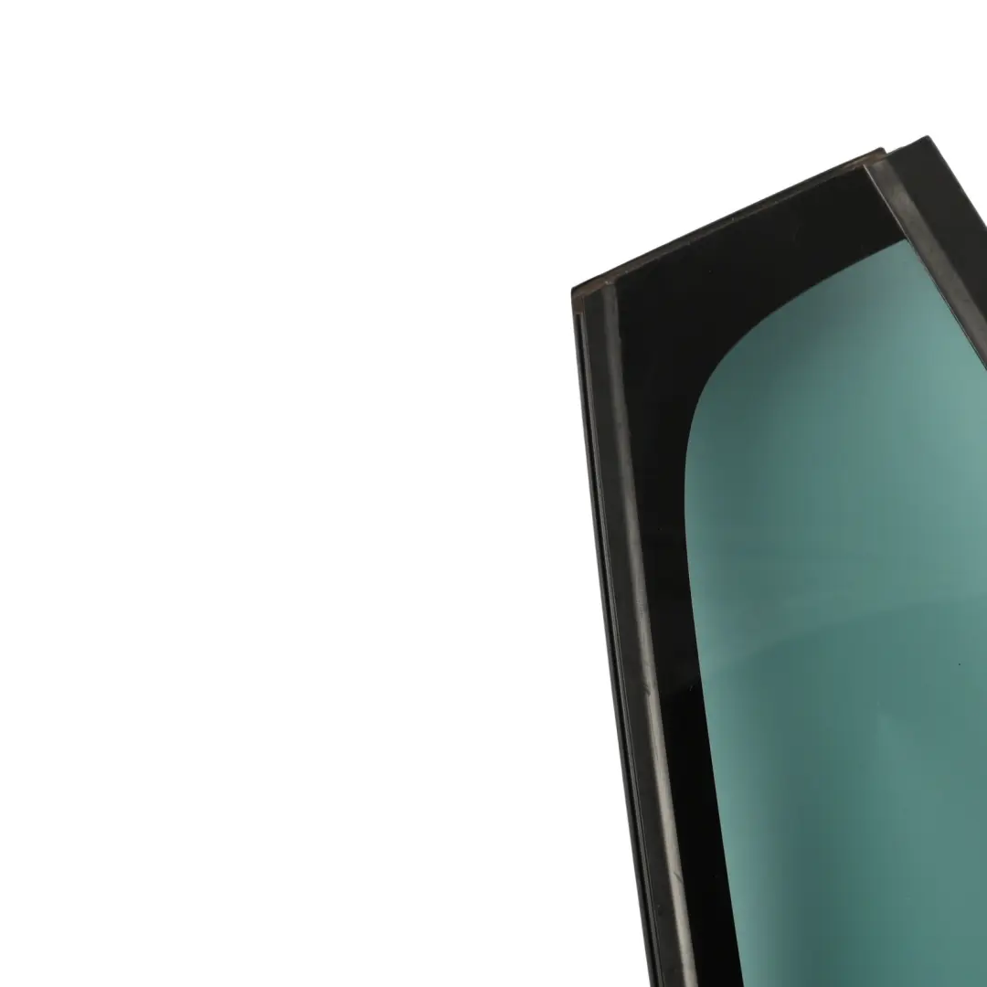 Quarter Side Window Glass Glazing Right O/S to Skoda Octavia 5E Rear with Part number 5E9845214L Skoda Octavia 5E Rear Quarter Side Window Glass Glazing Right O/S - SKU 5E9845214L - Part number 5E9845214L