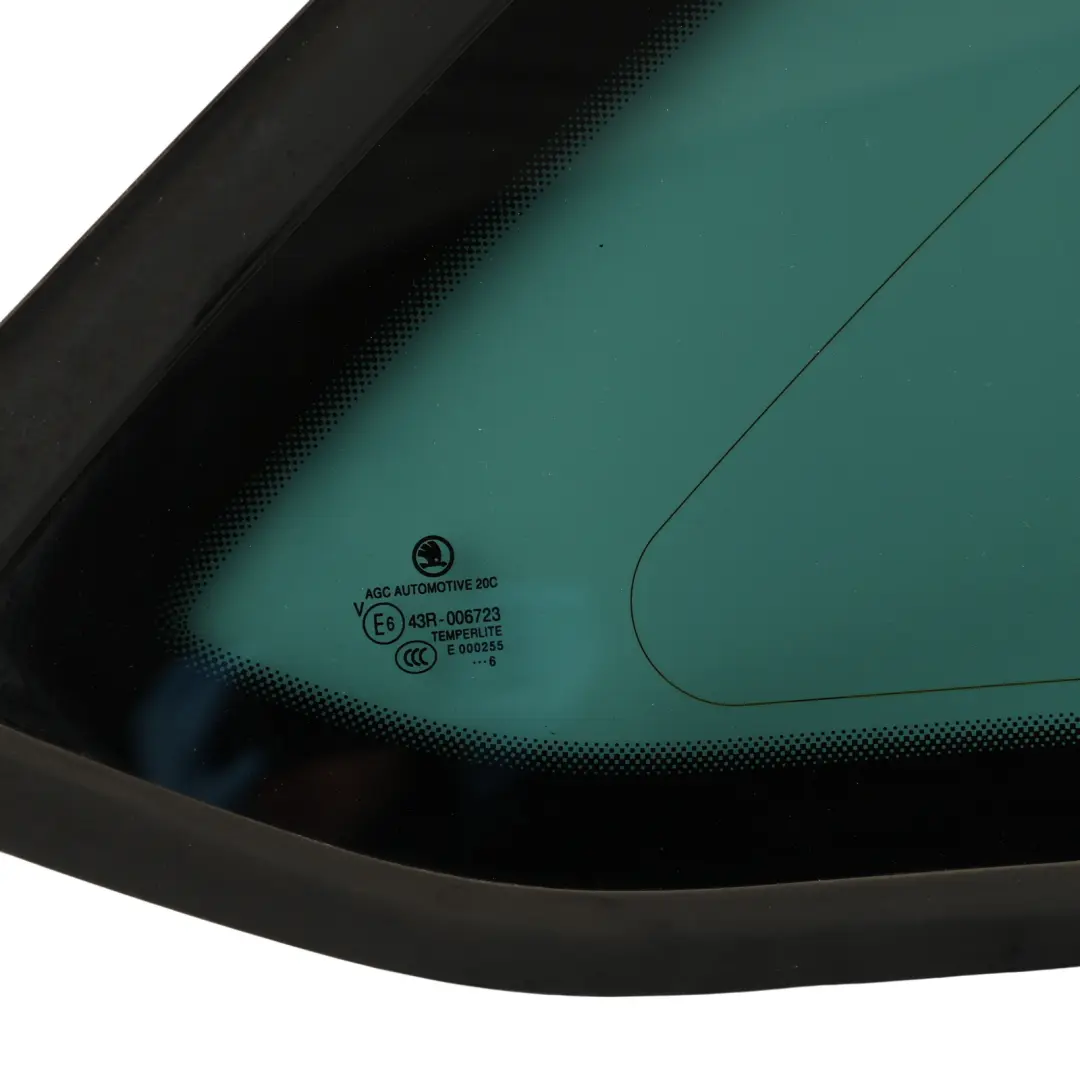 Mk3 5E Quarter Window Glass Rear Right O/S to Skoda Octavia with Part number 5E9845298H Skoda Octavia Mk3 5E Quarter Window Glass Rear Right O/S - SKU 5E9845298H - Part number 5E9845298H