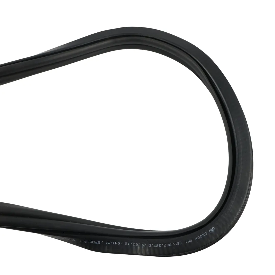 Skoda Octavia MK3 5E Joint Caoutchouc Siège Porte Arrière Gauche - SKU 5E9867367D - Numéro de pièce 5E9867367D