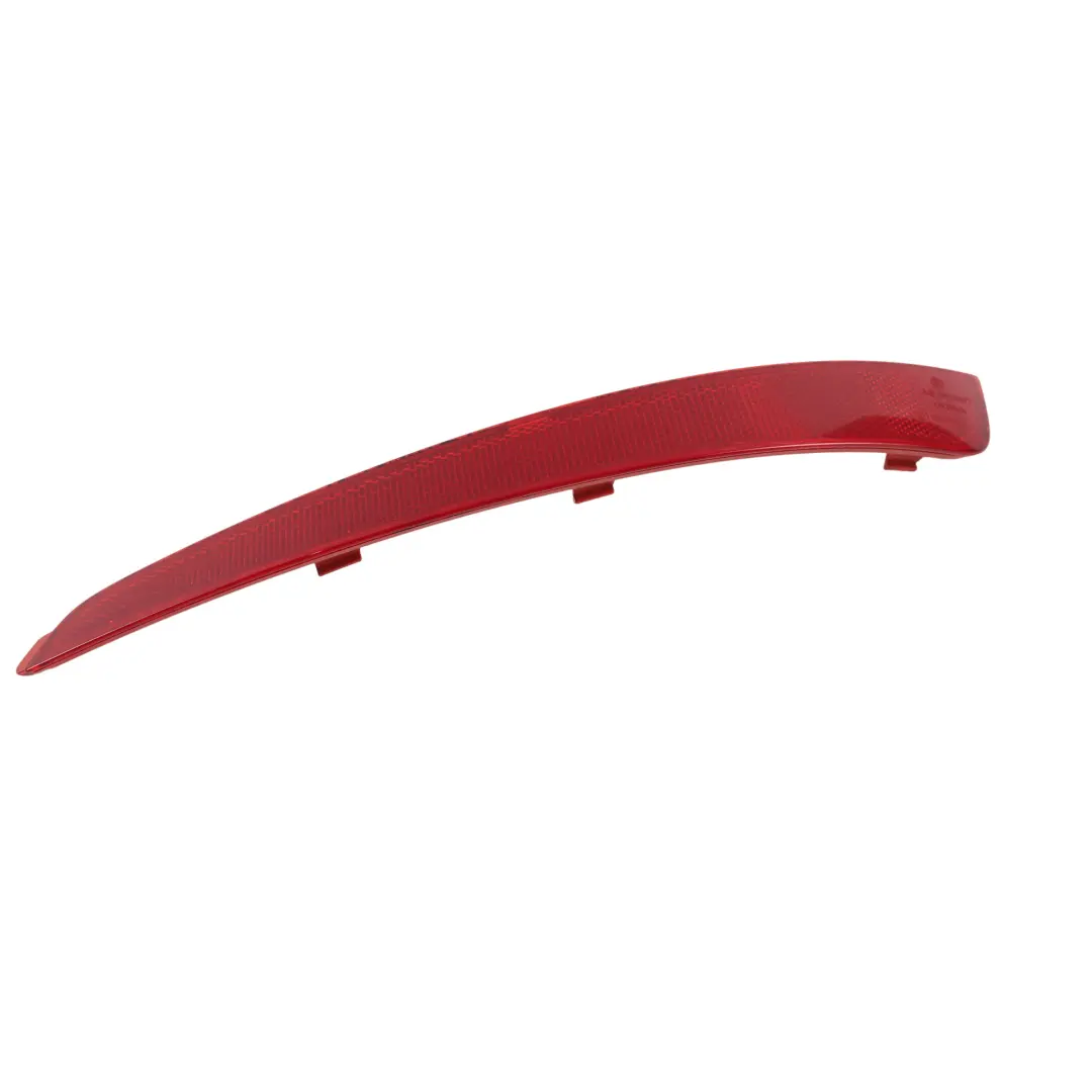 Mk3 5E Rear Bumper Reflector Panel Trim Right O/S to Skoda Octavia with Part number 5E9945106 Skoda Octavia Mk3 5E Rear Bumper Reflector Panel Trim Right O/S - SKU 5E9945106 - Part number 5E9945106
