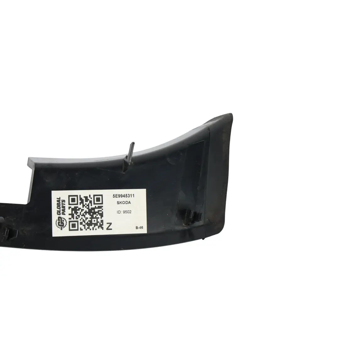 MK3 Pannello Rivestimento Fanale Posteriore Sinistro per Skoda Octavia con numero di parte 5E9945311 Skoda Octavia MK3 Pannello Rivestimento Fanale Posteriore Sinistro - SKU 5E9945311 - Numero di parte 5E9945311