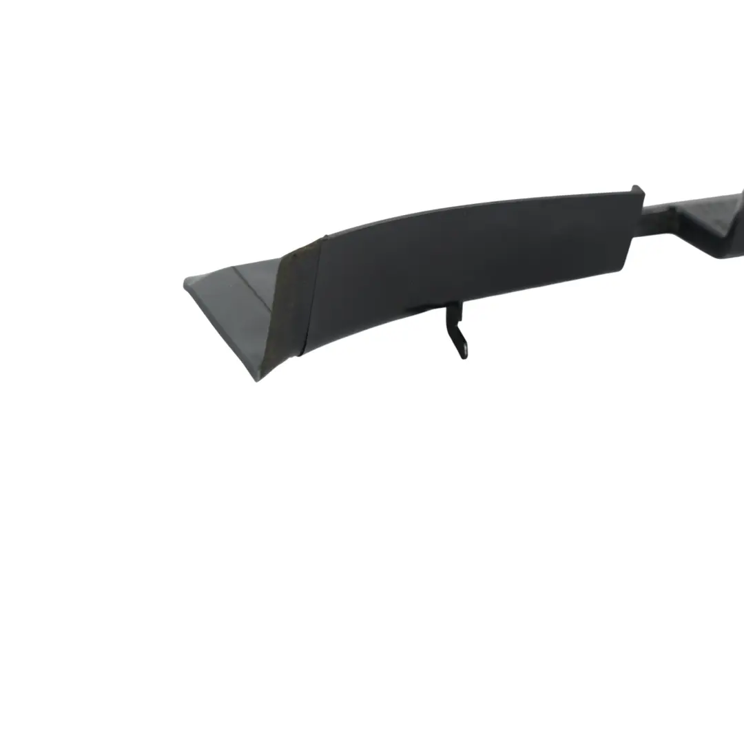 MK3 Pannello Rivestimento Fanale Posteriore Destro per Skoda Octavia con numero di parte 5E9945312 Skoda Octavia MK3 Pannello Rivestimento Fanale Posteriore Destro - SKU 5E9945312 - Numero di parte 5E9945312