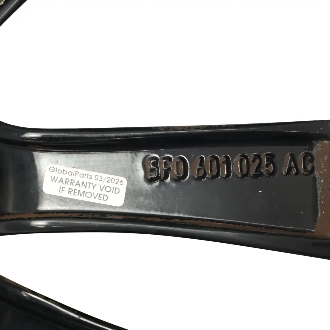 5F Cerchione Lega 19" 8J ET:50 5F0601025A per Seat Leon Cupra con numero di parte 5F0601025AC Seat Leon Cupra 5F Cerchione Lega 19" 8J ET:50 5F0601025A - SKU 5F0601025AC-1 - Numero di parte 5F0601025AC