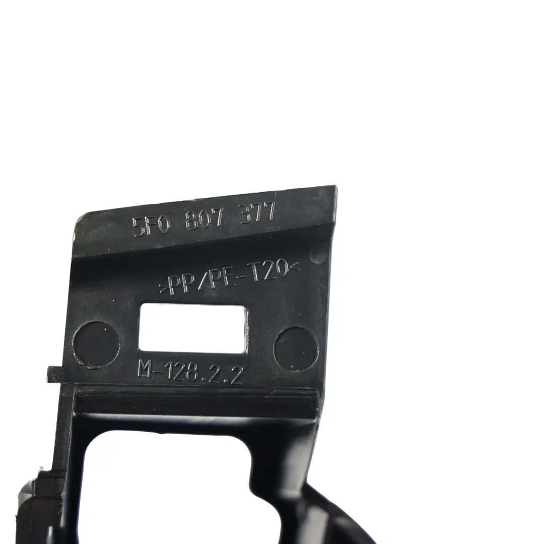 5F Staffa Supporto Paraurti Posteriore Sinistro per Seat Leon con numero di parte 5F0807377 Seat Leon 5F Staffa Supporto Paraurti Posteriore Sinistro - SKU 5F0807377 - Numero di parte 5F0807377