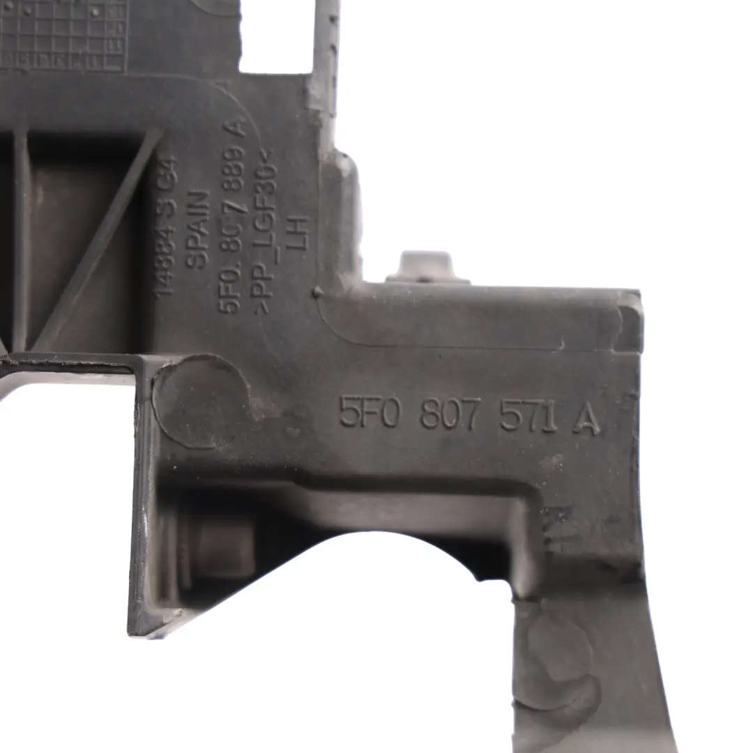 MK3 5F Headlight Lamp Mount Support Bracket Left N/S to Seat Leon with Part number 5F0807571A Seat Leon MK3 5F Headlight Lamp Mount Support Bracket Left N/S - SKU 5F0807571A - Part number 5F0807571A