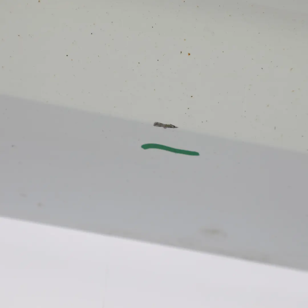 Mk3 Puerta Delantera Derecha Panel Cubierta Nevada Blanco - S9R para Seat Leon con número de pieza 5F4831056A Seat Leon Mk3 Puerta Delantera Derecha Panel Cubierta Nevada Blanco - S9R - SKU 5F4831056A-BNE - Número de pieza 5F4831056A