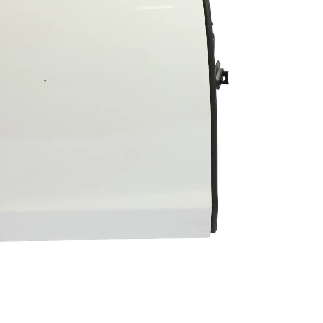 Mk3 Puerta Trasera Derecha Panel Cubierta Nevada White Blanco - S9R para Seat Leon con número de pieza 5F4833056 Seat Leon Mk3 Puerta Trasera Derecha Panel Cubierta Nevada White Blanco - S9R - SKU 5F4833056-BNE - Número de pieza 5F4833056