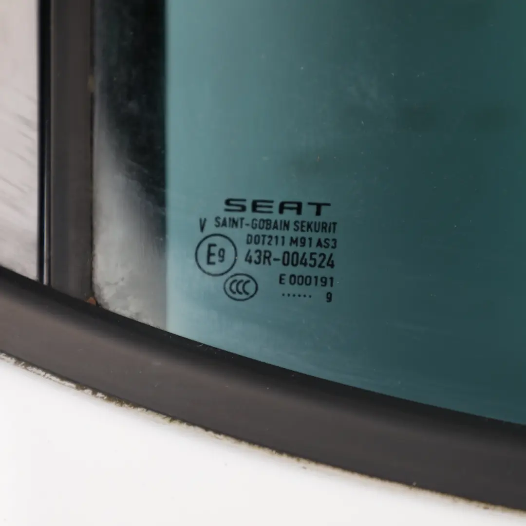 Mk3 Drzwi Tylne Prawe Nevada White Białe - S9R do Seat Leon o numerze 5F4833056 Seat Leon Mk3 Drzwi Tylne Prawe Nevada White Białe - S9R - SKU 5F4833056-BNE - Numer Części 5F4833056