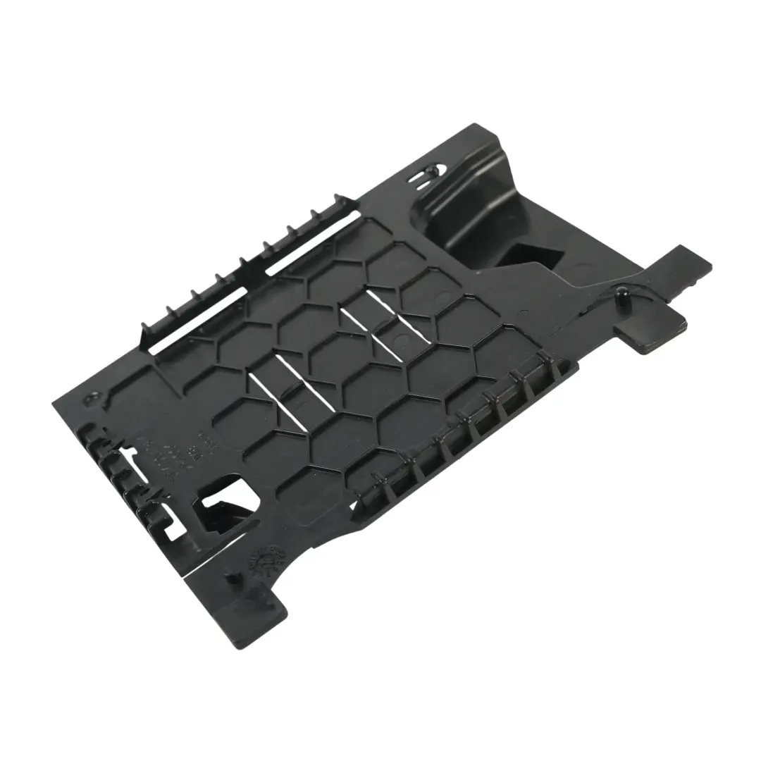 MK3 Copertura Supporto Ammortizzatore Elettrico per Seat Leon con numero di parte 5F4907324 Seat Leon MK3 Copertura Supporto Ammortizzatore Elettrico - SKU 5F4907324 - Numero di parte 5F4907324