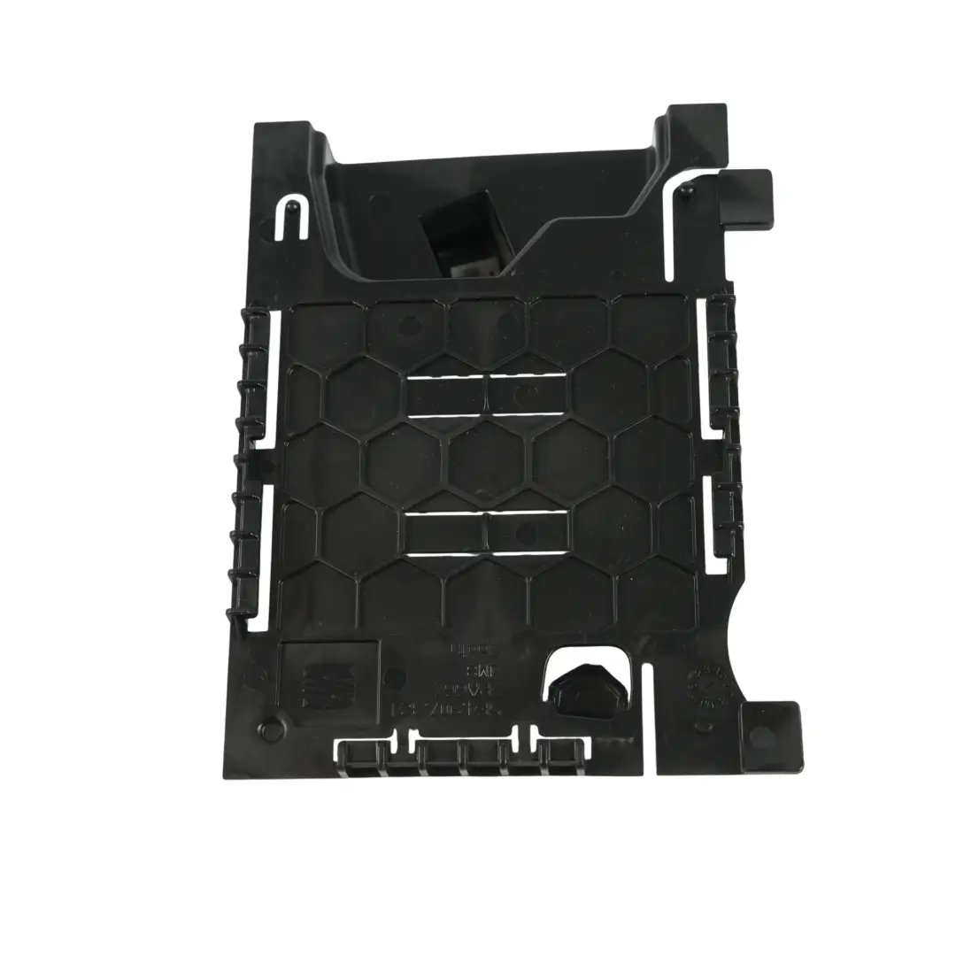 MK3 Support Fixation Couvercle Amortisseur Électrique pour Seat Leon à propos du numéro de pièce 5F4907324 Seat Leon MK3 Support Fixation Couvercle Amortisseur Électrique - SKU 5F4907324 - Numéro de pièce 5F4907324