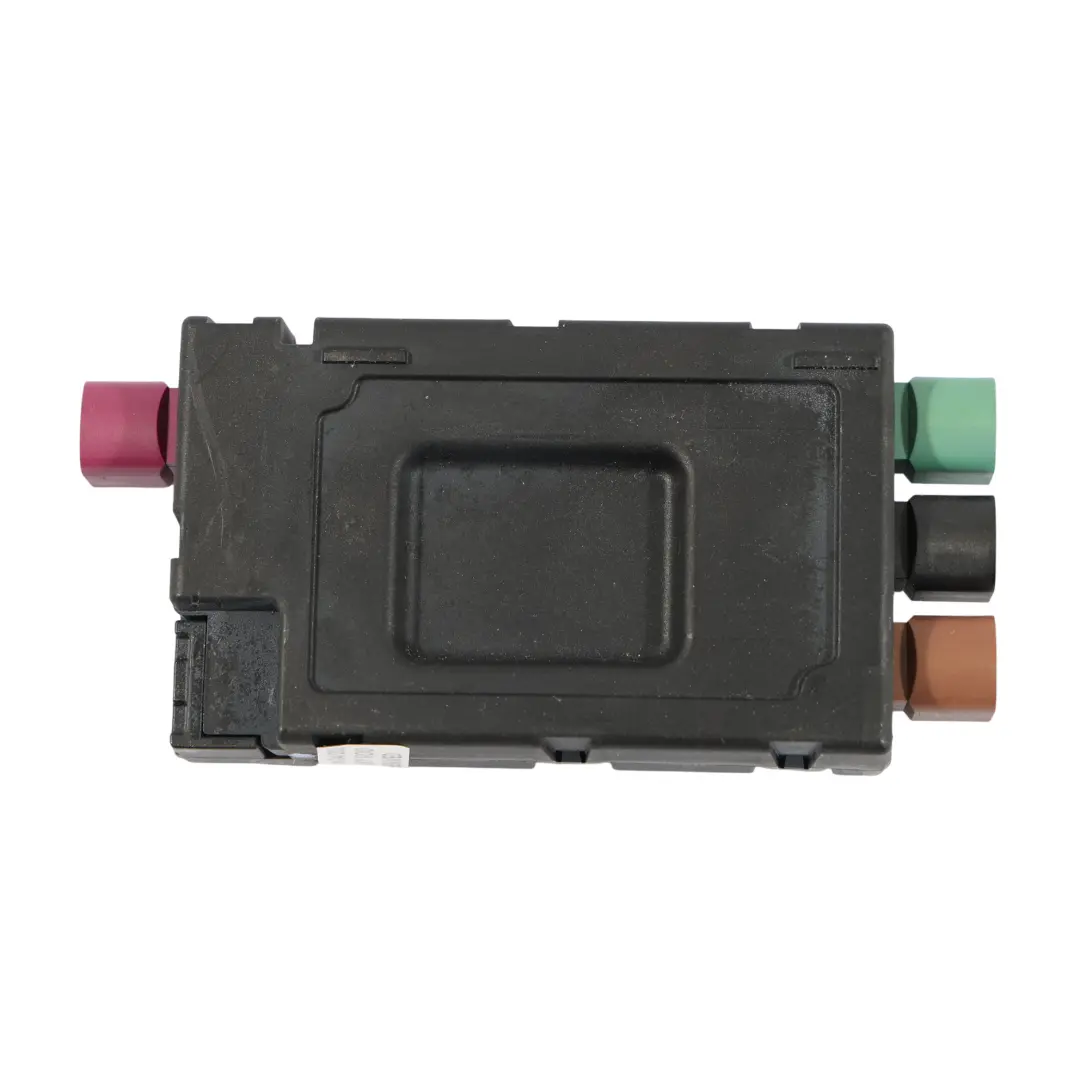 Voltage Converter Control Unit Module ECU to Volkswagen VW Passat B8 with Part number 5G0035953D Volkswagen VW Passat B8 Voltage Converter Control Unit Module ECU - SKU 5G0035953D - Part number 5G0035953D