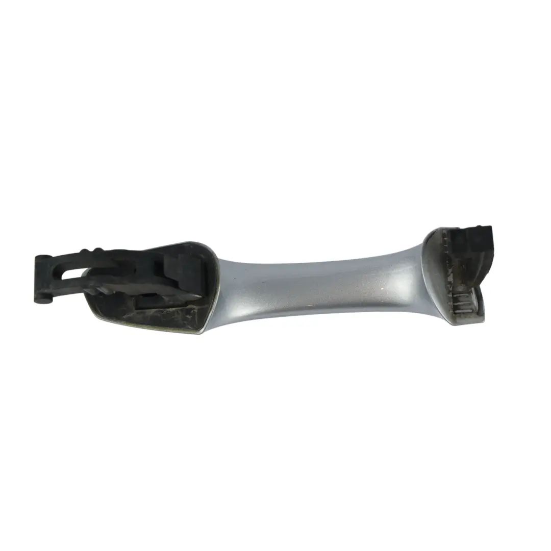 Tirador Exterior Delantero Izquierdo Plata Z7G 5G0837205N para Volkswagen Golf 7 con número de pieza 5G0837205N-FSI Volkswagen Golf 7 Tirador Exterior Delantero Izquierdo Plata Z7G 5G0837205N - SKU 5G0837205N-FSI - Número de pieza 5G0837205N-FSI