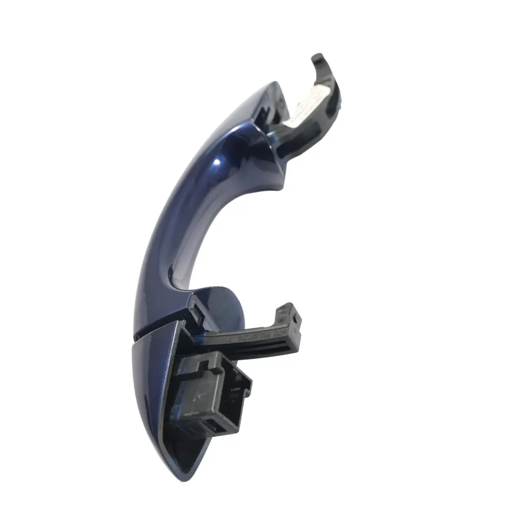 Hinten Tür Griff Rechts Atlantik Blau C5B für Volkswagen Golf Mk7 mit Teilenummer 5G0837206 Volkswagen Golf Mk7 Hinten Tür Griff Rechts Atlantik Blau C5B - SKU 5G0837206-ATLB - Teilenummer 5G0837206