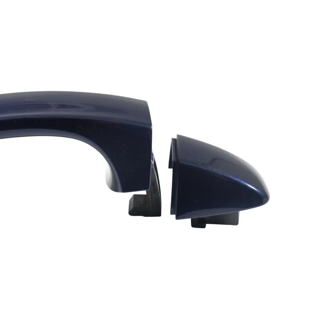 Maniglia Porta Posteriore Destra Blu Atlantico C5B per Volkswagen Golf Mk7 con numero di parte 5G0837206 Volkswagen Golf Mk7 Maniglia Porta Posteriore Destra Blu Atlantico C5B - SKU 5G0837206-ATLB - Numero di parte 5G0837206