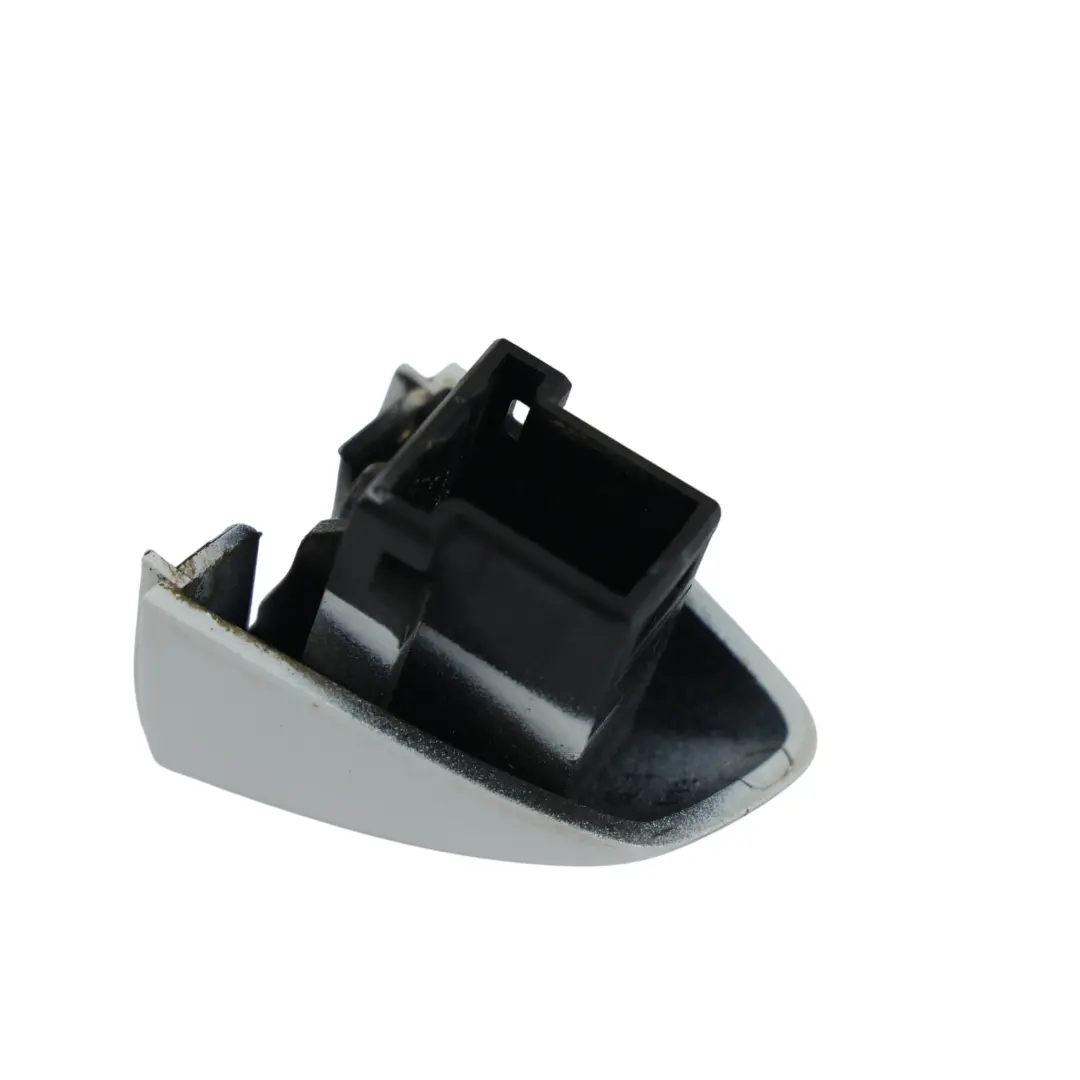 Alloggiamento Maniglia Destro Bianco Ghiaccio S9R per Volkswagen Golf Mk7 con numero di parte 5G0839168D Volkswagen Golf Mk7 Alloggiamento Maniglia Destro Bianco Ghiaccio S9R - SKU 5G0839168D-MGW - Numero di parte 5G0839168D