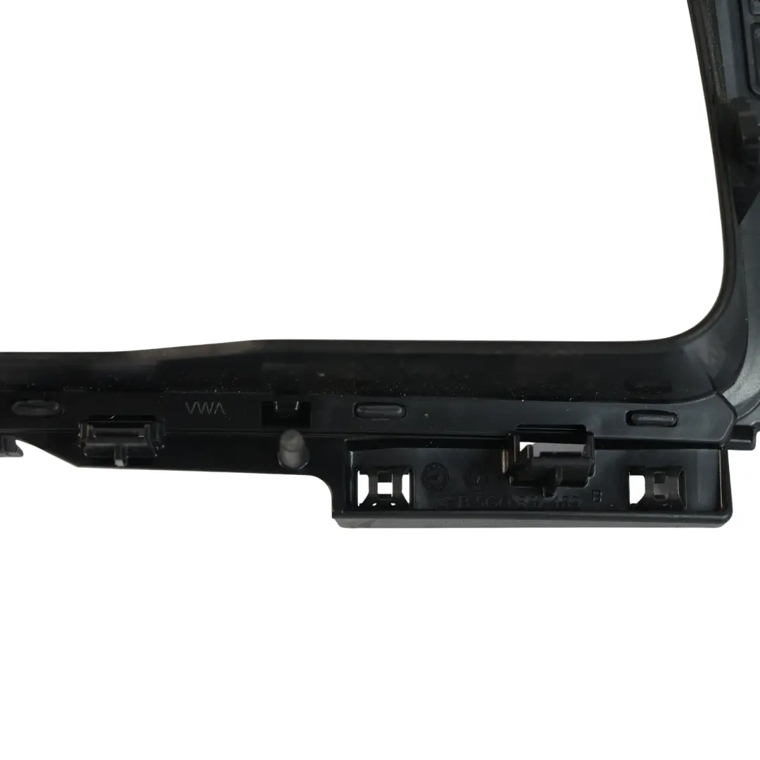 Virtual Cockpit Tacho Verkleidung Schwarz für Volkswagen Golf Mk7 GTI mit Teilenummer 5G0857059B Volkswagen Golf Mk7 GTI Virtual Cockpit Tacho Verkleidung Schwarz - SKU 5G0857059B - Teilenummer 5G0857059B