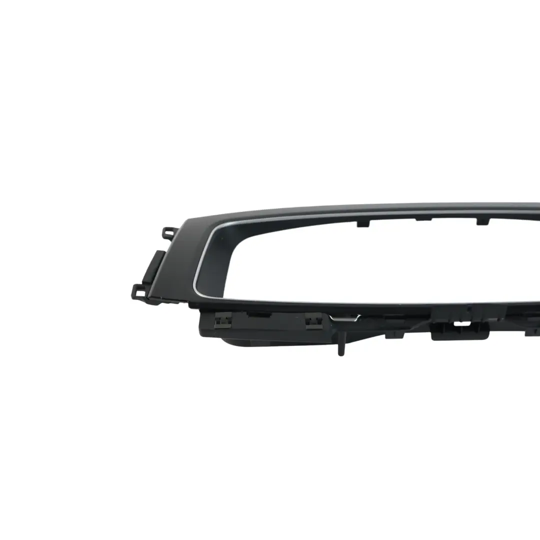 Ramka Licznika Virtual Cockpit Czarna do Volkswagen Golf Mk7 GTI o numerze 5G0857059B Volkswagen Golf Mk7 GTI Ramka Licznika Virtual Cockpit Czarna - SKU 5G0857059B - Numer Części 5G0857059B