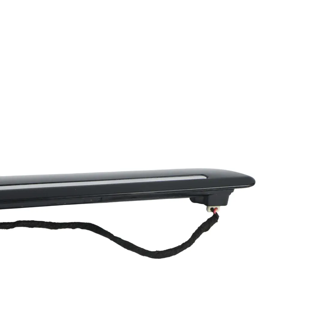 Volkswagen Golf R Mk7 Moldura Puerta Negro Ciclón Delantero Derecho - SKU 5G4858066A - Número de pieza 5G4858066A