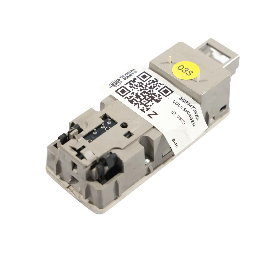 Innenraum Leseleuchte Hinten Rechts für Volkswagen Golf Mk7 Passat B8 mit Teilenummer 5G9947292G Volkswagen Golf Mk7 Passat B8 Innenraum Leseleuchte Hinten Rechts - SKU 5G9947292G - Teilenummer 5G9947292G