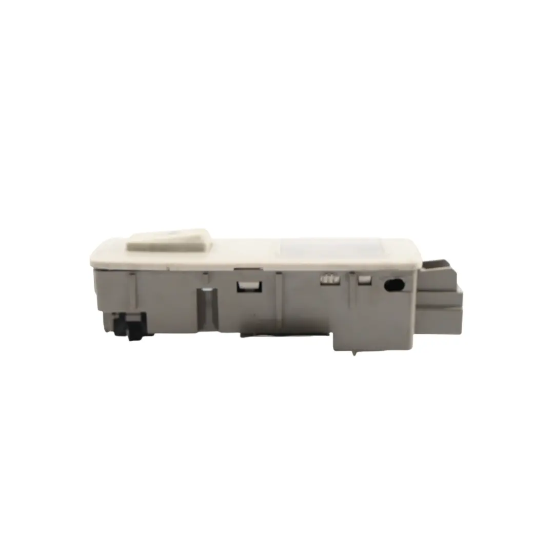 Plafonnier Lecture Arrière Droit pour Volkswagen Golf Mk7 Passat B8 à propos du numéro de pièce 5G9947292G Volkswagen Golf Mk7 Passat B8 Plafonnier Lecture Arrière Droit - SKU 5G9947292G - Numéro de pièce 5G9947292G