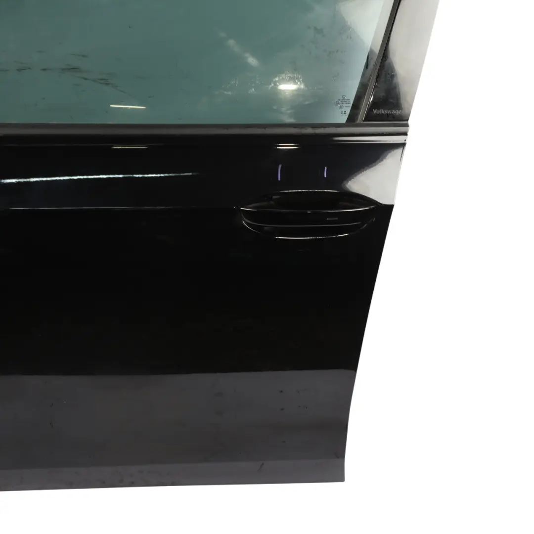 Mk8 Door Front Left N/S Deep Black Pearl Effect - C9X to Volkswagen VW Golf with Part number 5H4831055K Volkswagen VW Golf Mk8 Door Front Left N/S Deep Black Pearl Effect - C9X - SKU 5H4831055K-DBL - Part number 5H4831055K