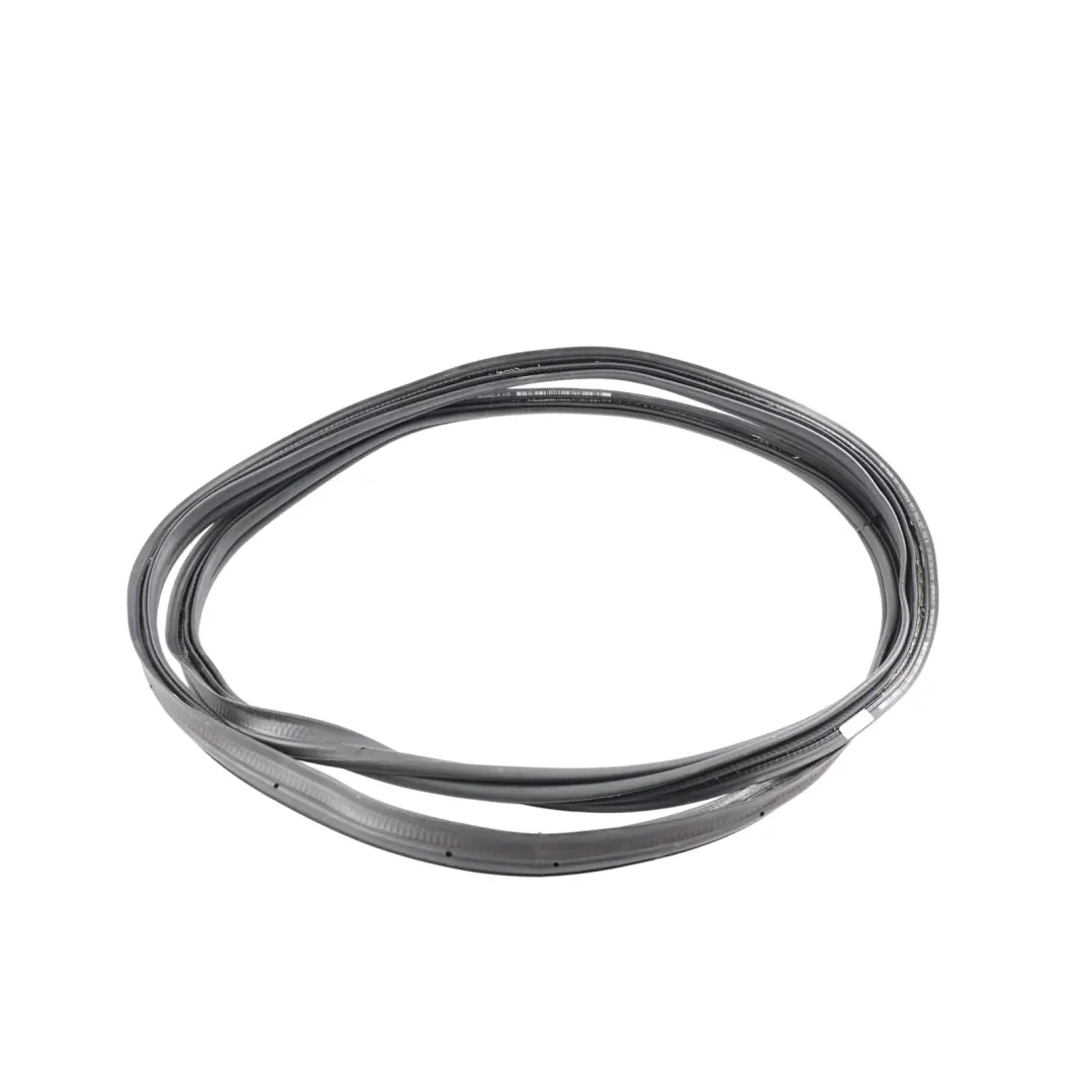 VW Volkswagen Golf Mk8 Rear Tailgate Seal Gasket Rubber 5H6827705B - SKU 5H6827705C - Part number 5H6827705C