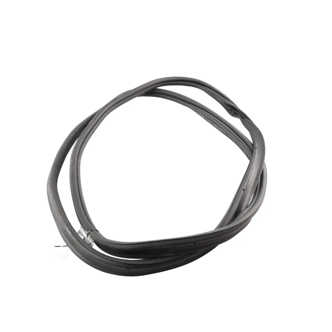 Mk8 Rear Tailgate Seal Gasket Rubber 5H6827705B to VW Volkswagen Golf with Part number 5H6827705C VW Volkswagen Golf Mk8 Rear Tailgate Seal Gasket Rubber 5H6827705B - SKU 5H6827705C - Part number 5H6827705C