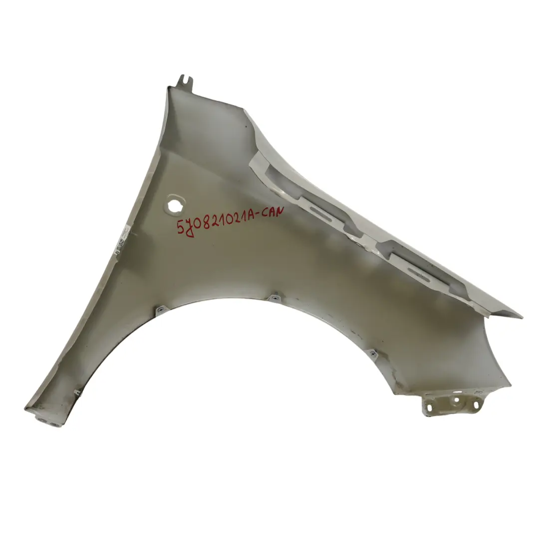 Skoda Fabia Mk1 5J Panneau Latéral Aile Avant Gauche Blanc Candy B9A F9E - SKU 5J0821021A-CAN - Numéro de pièce 5J0821021A