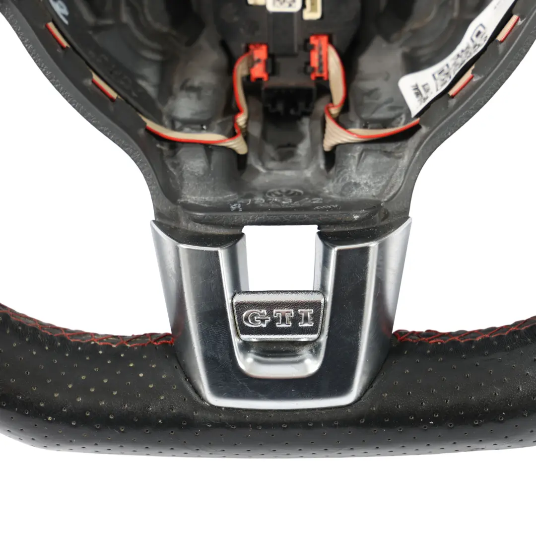 Mk6 GTI Volant Cuir Noir Fond Plat pour Volkswagen Golf à propos du numéro de pièce 5K0419091D Volkswagen Golf Mk6 GTI Volant Cuir Noir Fond Plat - SKU 5K0419091D - Numéro de pièce 5K0419091D