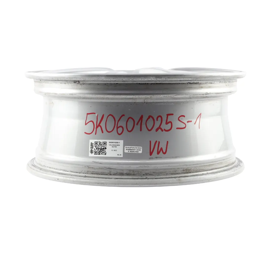 5K Silber Felge Alu 16" 6.5J ET:50 für Volkswagen Golf mit Teilenummer 5K0601025S Volkswagen Golf 5K Silber Felge Alu 16" 6.5J ET:50 - SKU 5K0601025S-1 - Teilenummer 5K0601025S
