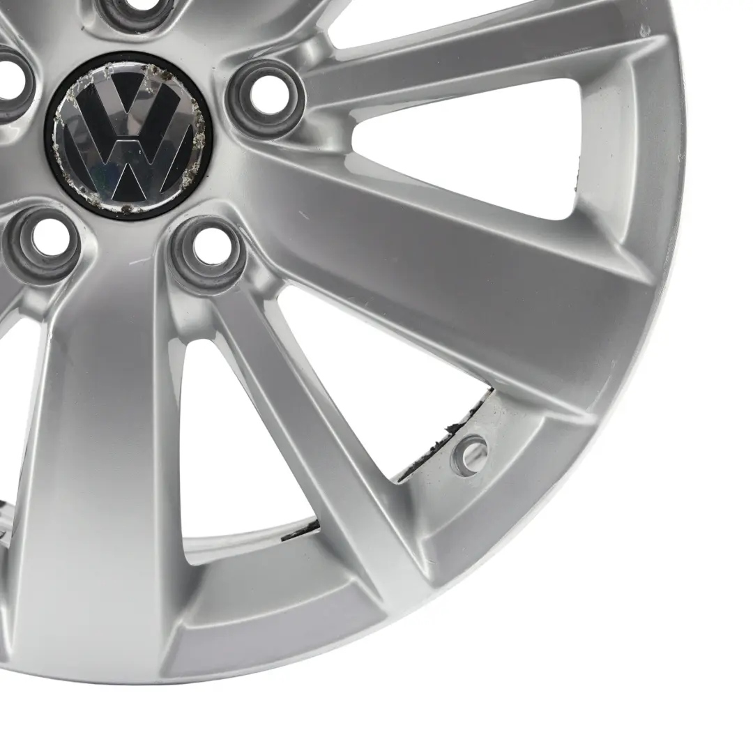 5K Felga Aluminiowa Srebrna 16" 6.5J ET50 do Volkswagen Golf o numerze 5K0601025S Volkswagen Golf 5K Felga Aluminiowa Srebrna 16" 6.5J ET50 - SKU 5K0601025S-1 - Numer Części 5K0601025S