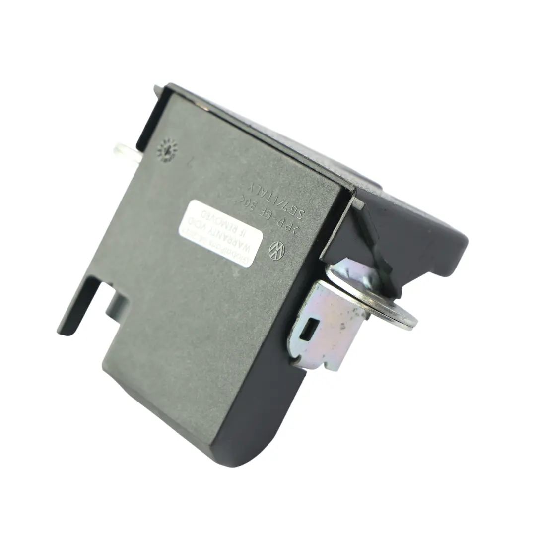 5K Serrure Hayon Coffre Actionneur pour Volkswagen Golf à propos du numéro de pièce 5K0827505C Volkswagen Golf 5K Serrure Hayon Coffre Actionneur - SKU 5K0827505C - Numéro de pièce 5K0827505C