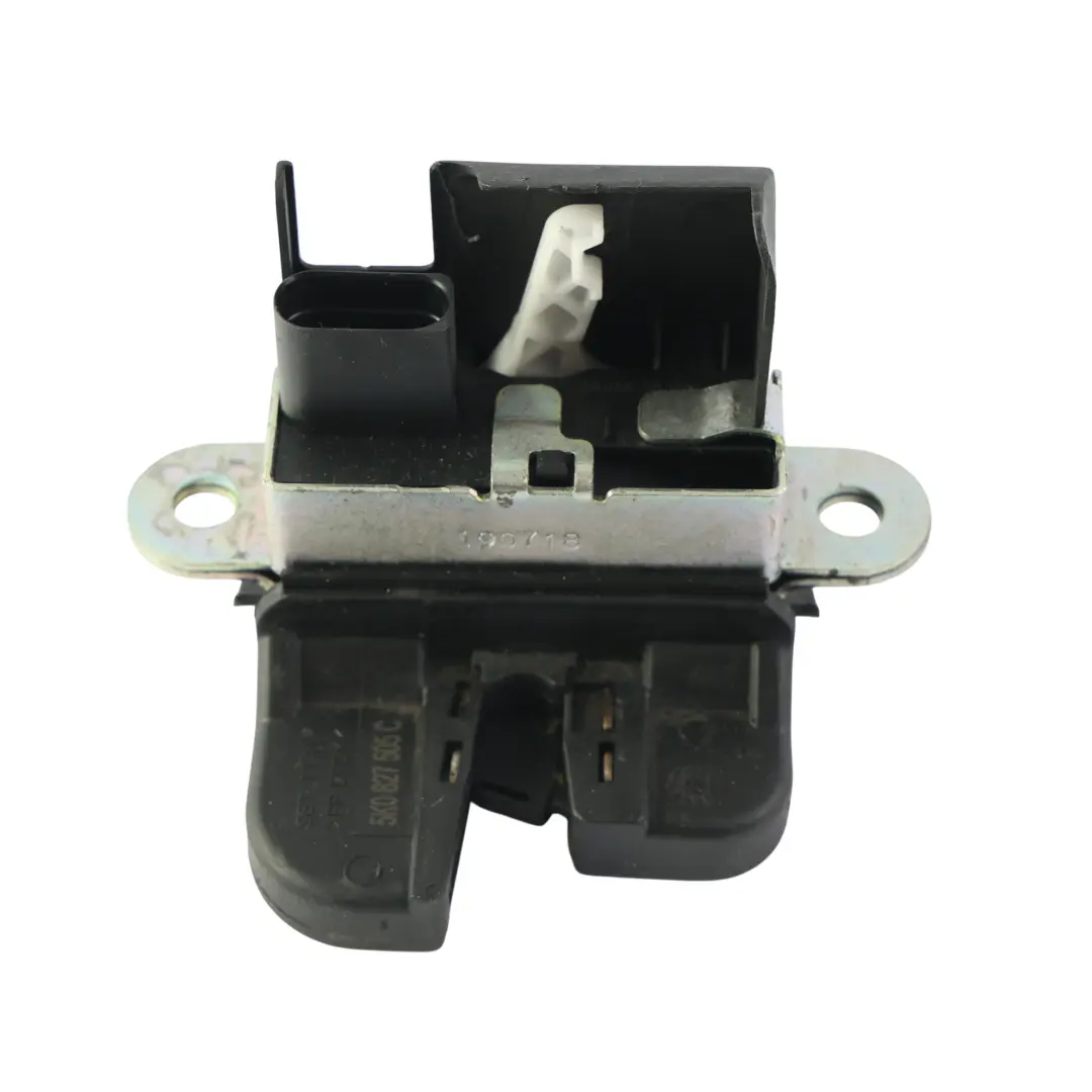 5K Cerradura Portón Trasero Actuador para Volkswagen Golf con número de pieza 5K0827505C Volkswagen Golf 5K Cerradura Portón Trasero Actuador - SKU 5K0827505C - Número de pieza 5K0827505C