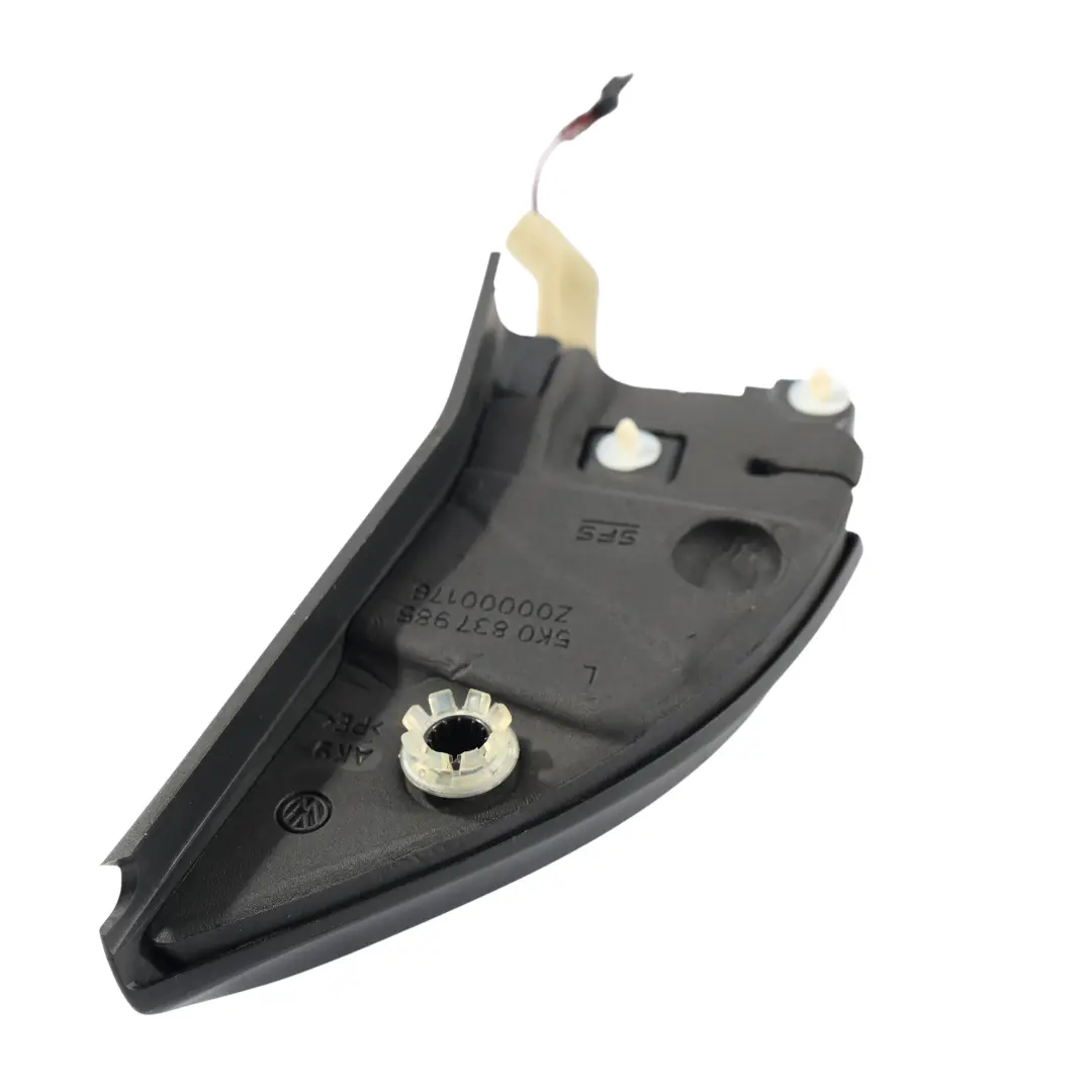 Volkswagen Golf Mk6 5K Garniture Triangle Porte Avant Gauche - SKU 5K0837973K - Numéro de pièce 5K0837973K