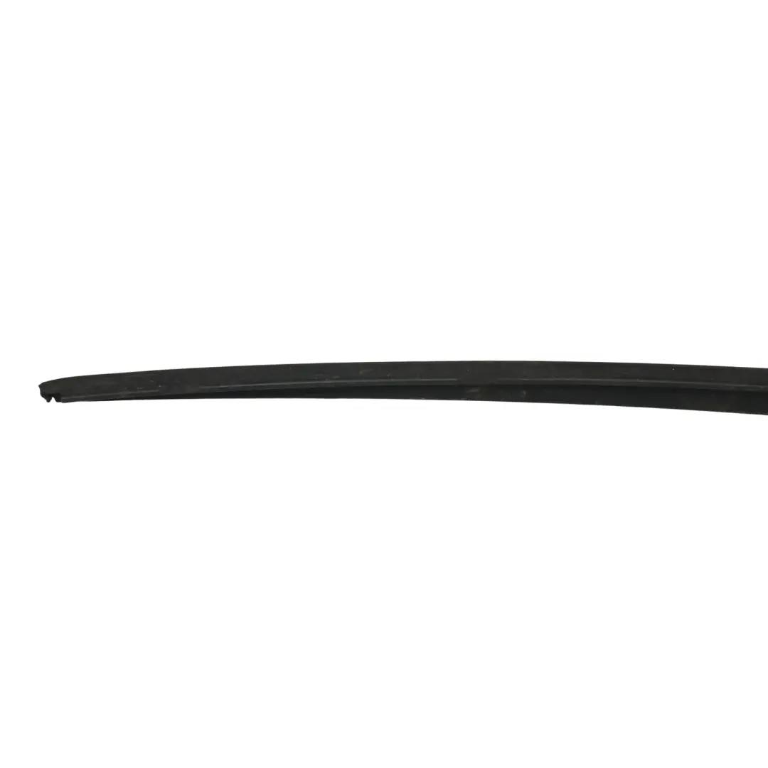 Volkswagen Golf Mk6 Moulure Garniture Pare-Brise Avant Droite - SKU 5K0854320 - Numéro de pièce 5K0854320