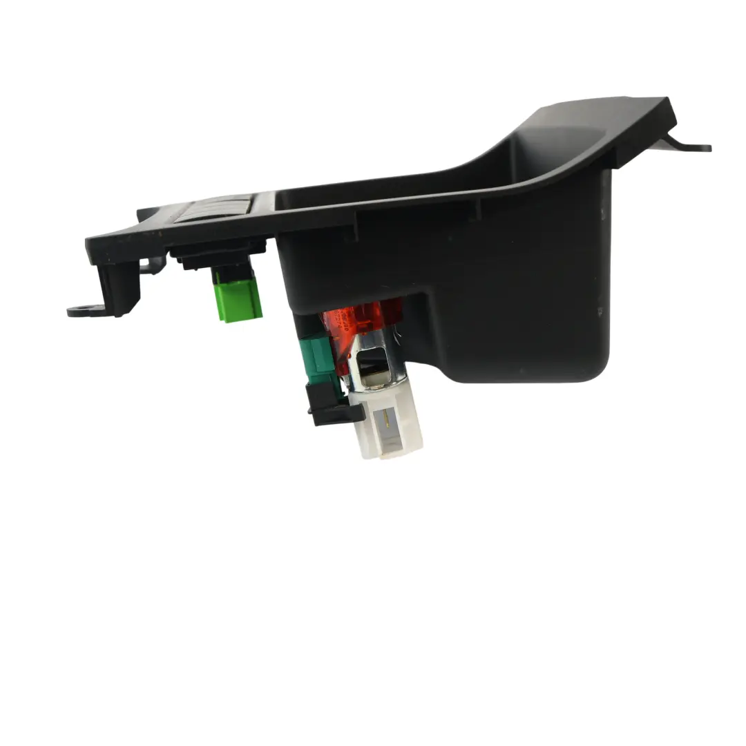 MK3 Console Cendrier Prise Allume-Cigare pour Volkswagen Scirocco à propos du numéro de pièce 5K0857925A Volkswagen Scirocco MK3 Console Cendrier Prise Allume-Cigare - SKU 5K0857925A-4 - Numéro de pièce 5K0857925A