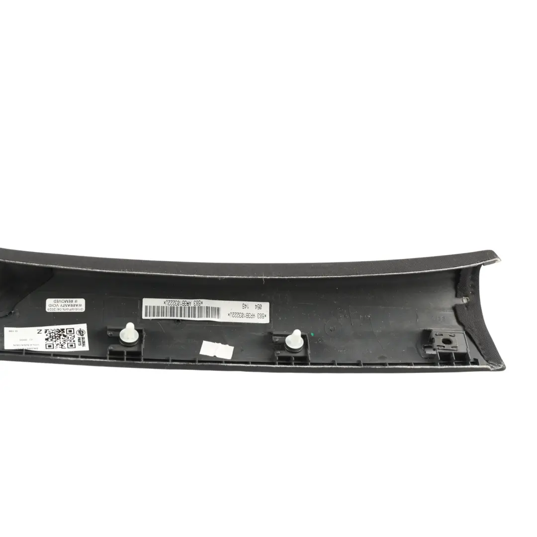 MK6 Moldura Pilar A Delantero Derecho Negro Titán para Volkswagen Golf con número de pieza 5K0867234C Volkswagen Golf MK6 Moldura Pilar A Delantero Derecho Negro Titán - SKU 5K0867234C - Número de pieza 5K0867234C