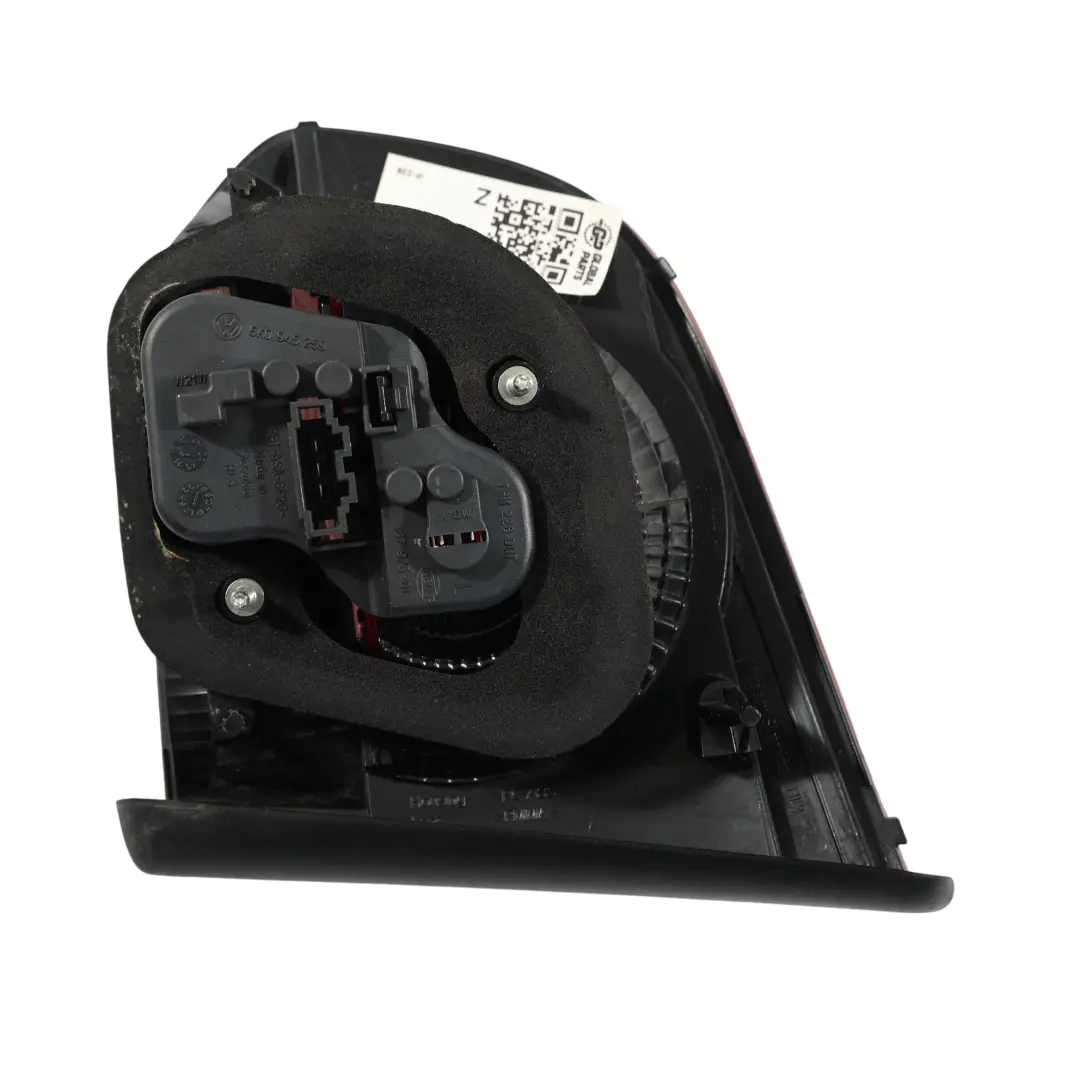 5K Feu Arrière HELLA Intérieur Gauche pour Volkswagen Golf à propos du numéro de pièce 5K0945093AC Volkswagen Golf 5K Feu Arrière HELLA Intérieur Gauche - SKU 5K0945093AC - Numéro de pièce 5K0945093AC