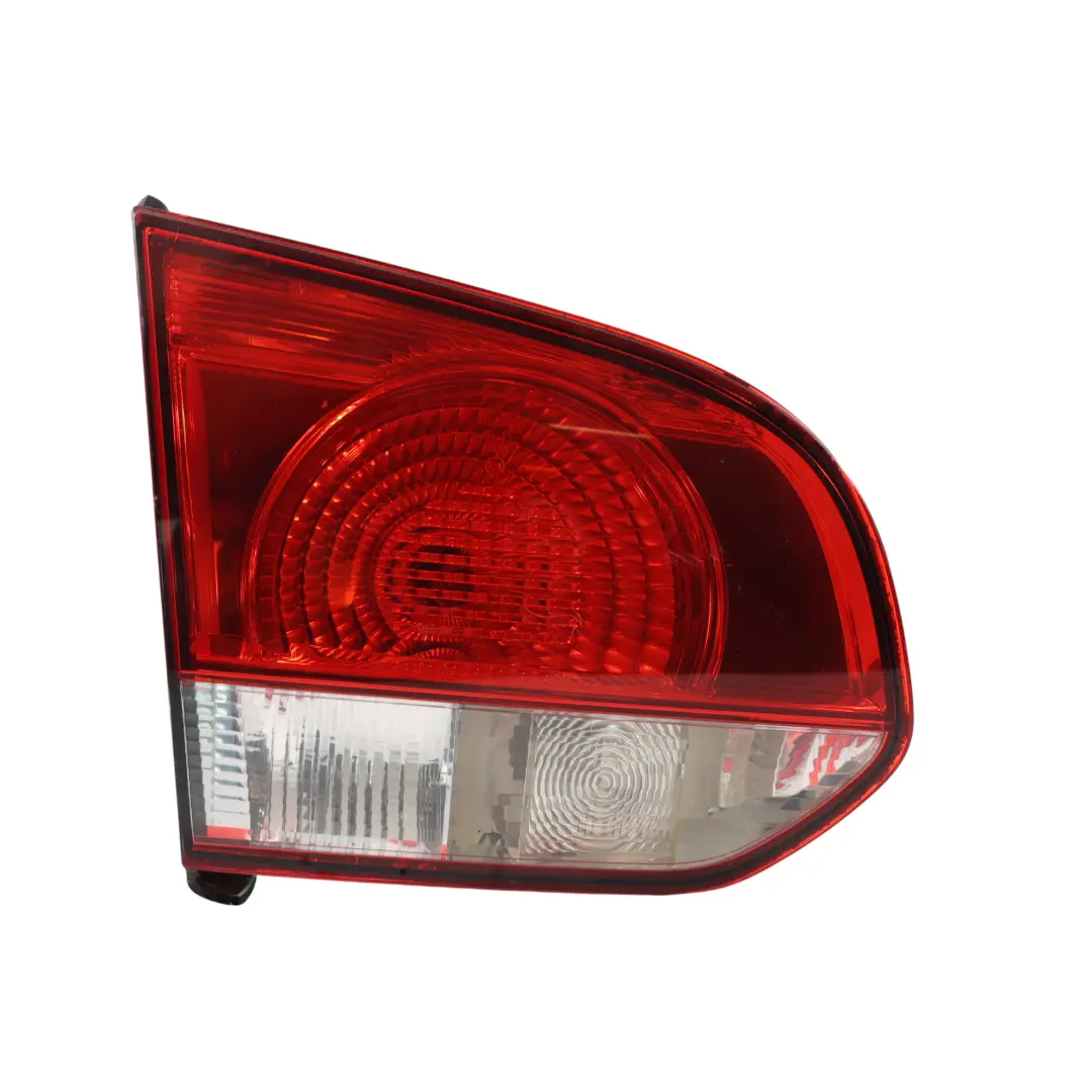 Volkswagen Golf 5K Heckleuchte HELLA Innen Links - SKU 5K0945093AC - Teilenummer 5K0945093AC