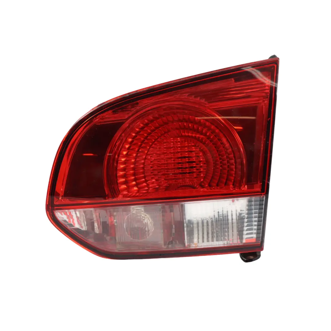5K MK6 Heckleuchte Innen Links für Volkswagen Golf mit Teilenummer 5K0945094AC Volkswagen Golf 5K MK6 Heckleuchte Innen Links - SKU 5K0945094AC - Teilenummer 5K0945094AC